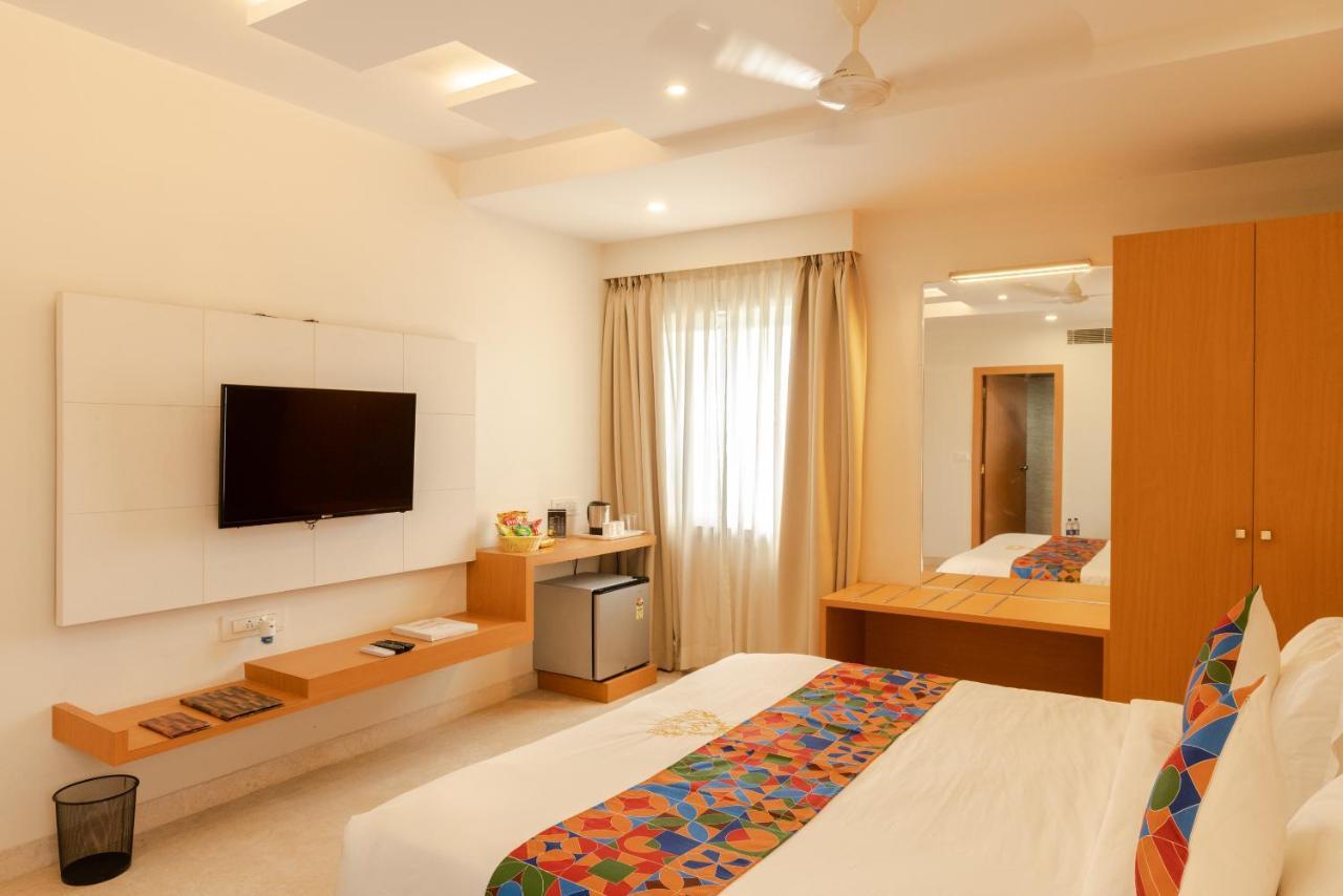 Kvr Capitol Suites 비자야와다 외부 사진